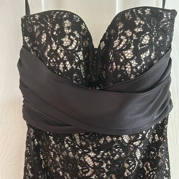 White House Black Market Cocktail Dress - Picture 3 of 6